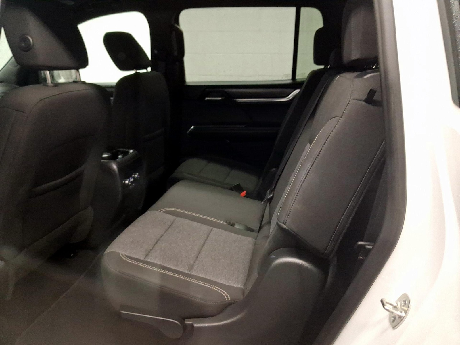 Rear Air Conditioning