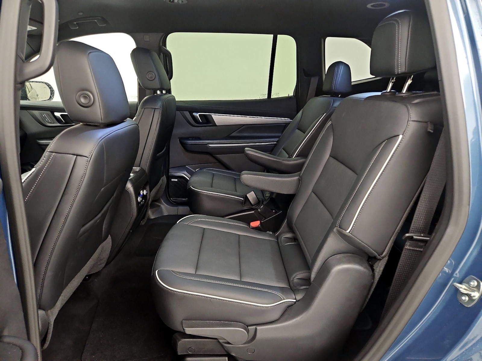 Rear Air Conditioning