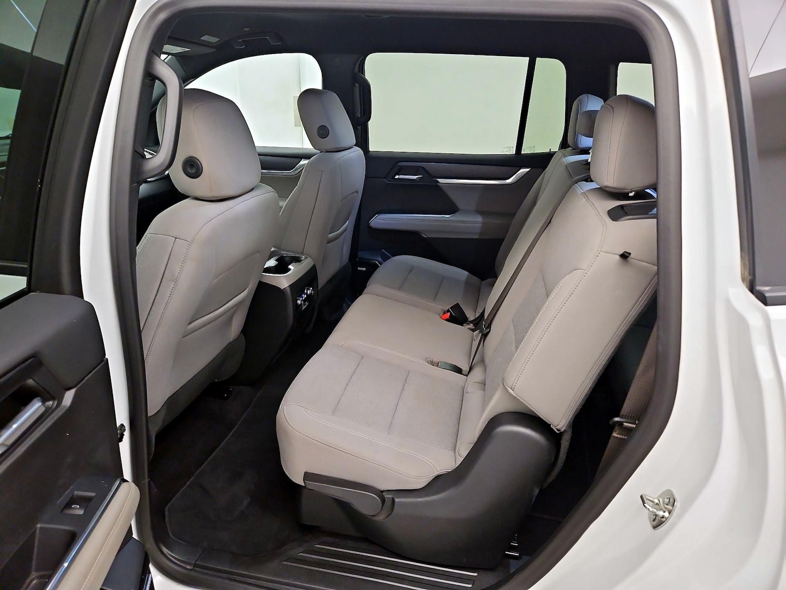 Rear Air Conditioning