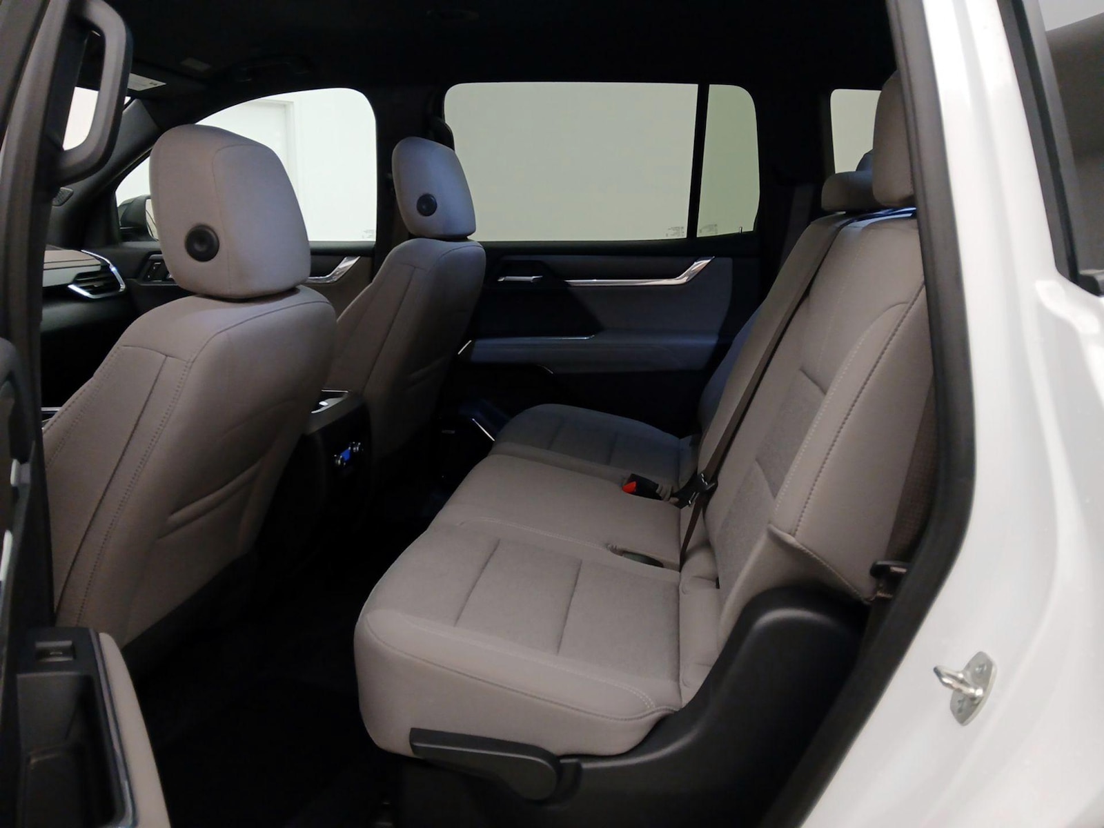 Rear Air Conditioning
