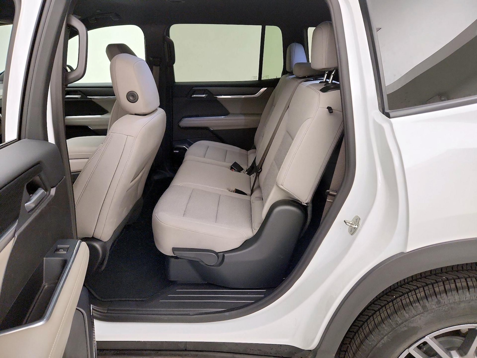 Rear Air Conditioning