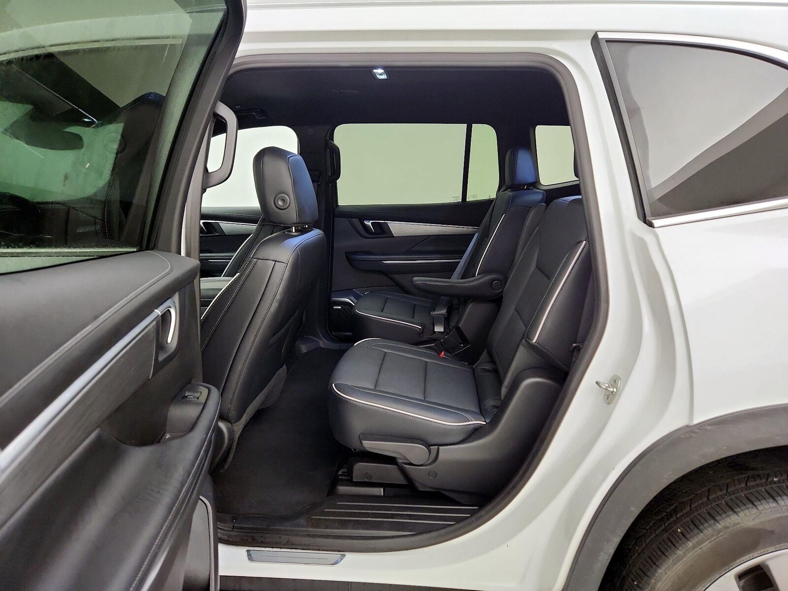Rear Air Conditioning