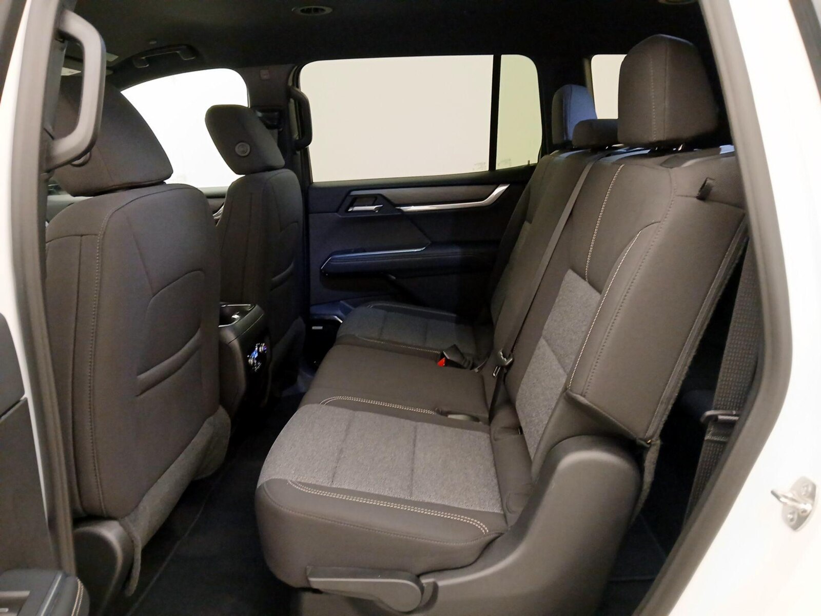 Rear Air Conditioning