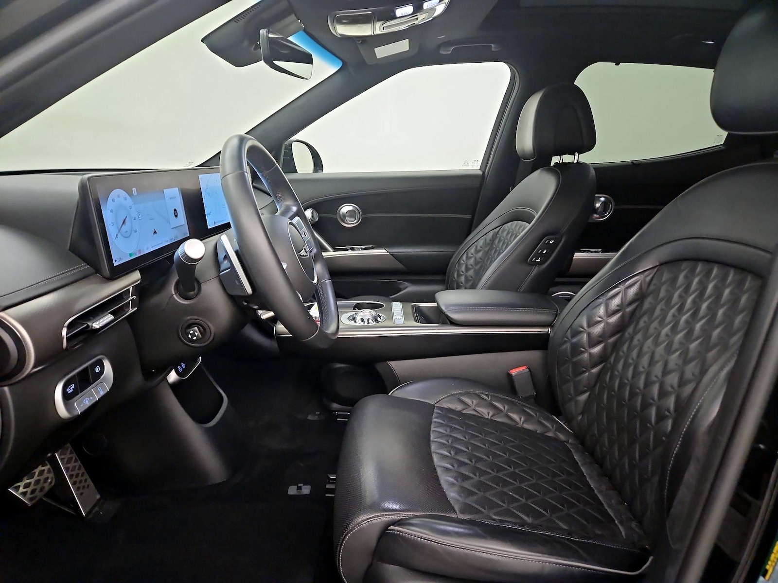 Front Seat Heaters & A/C Seat(s)