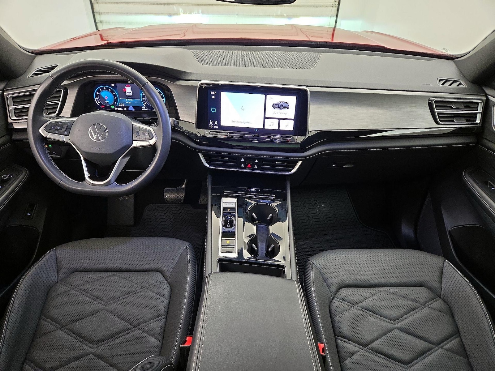 Apple CarPlay® & Android Auto™