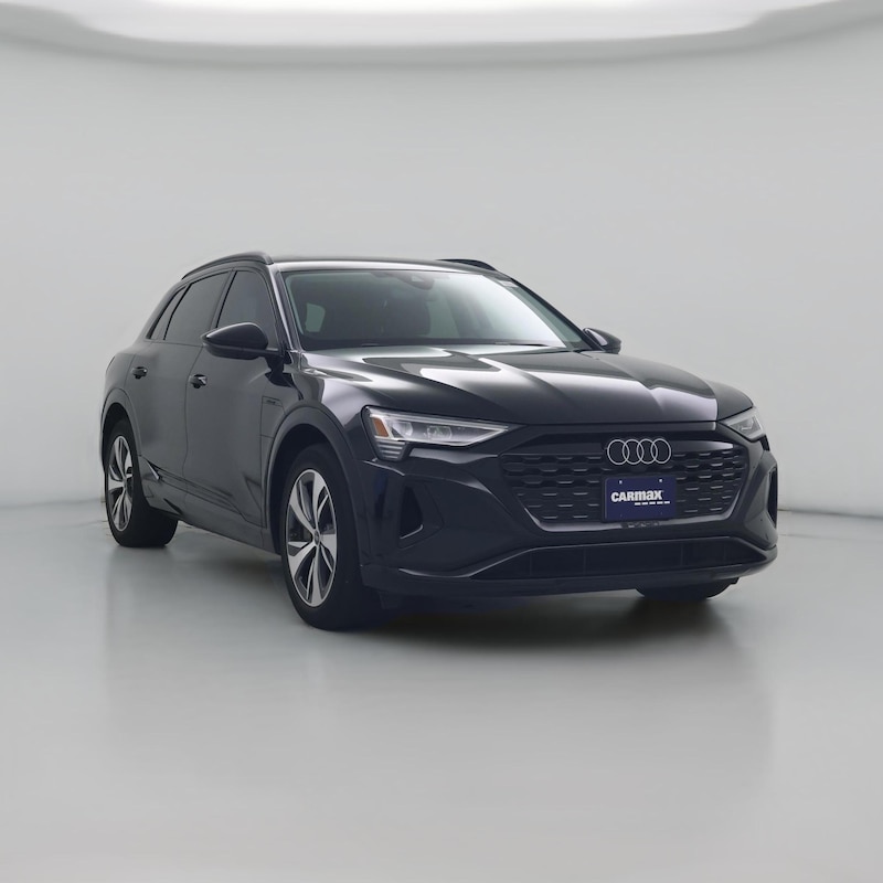 2024 Audi Q8 e-tron Premium