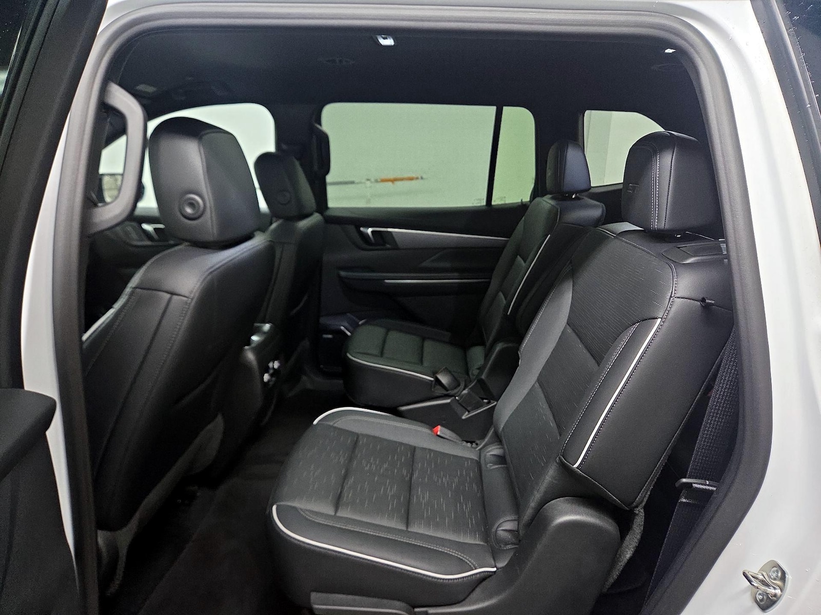 Rear Air Conditioning