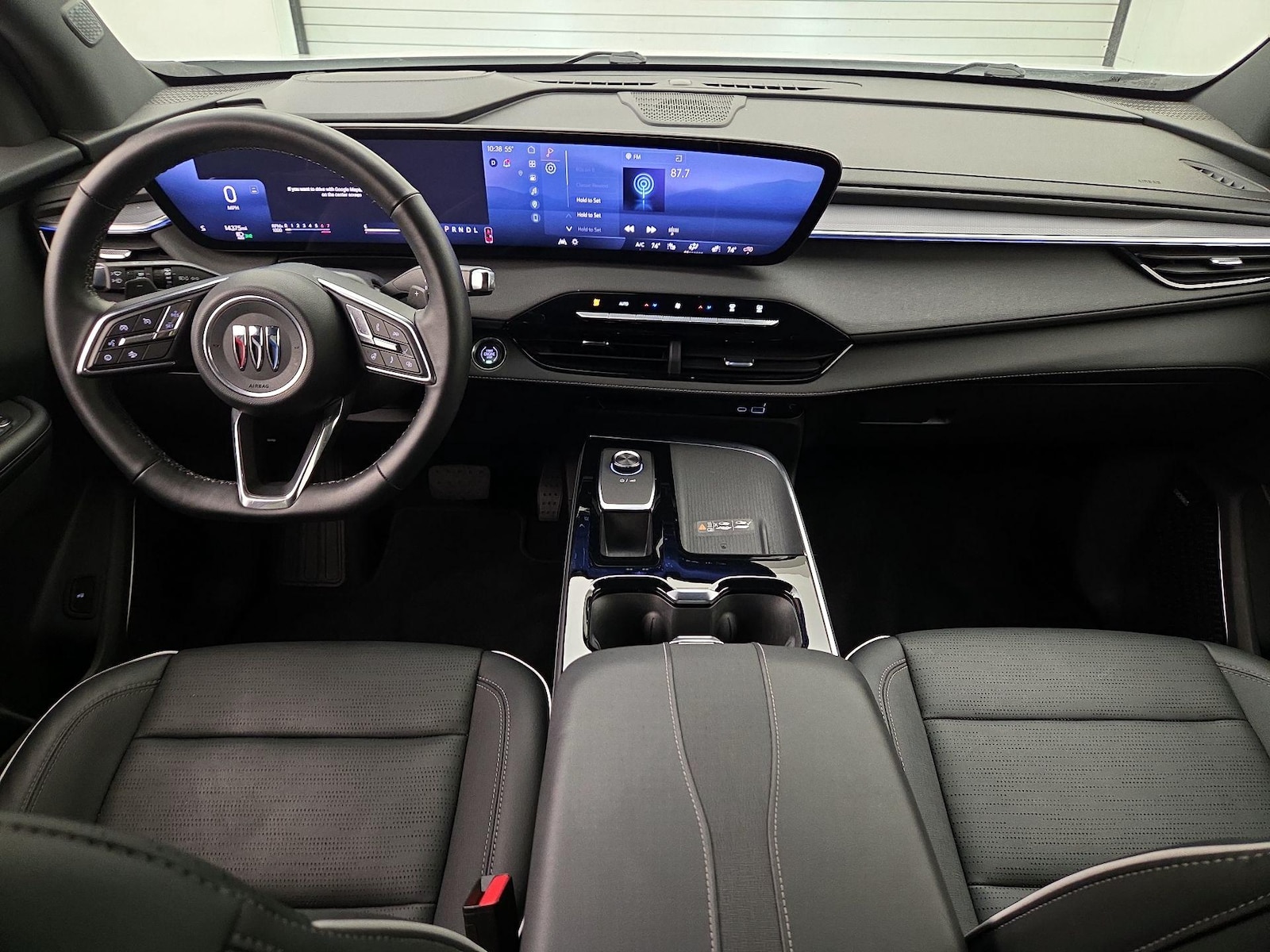 Apple CarPlay® & Android Auto™