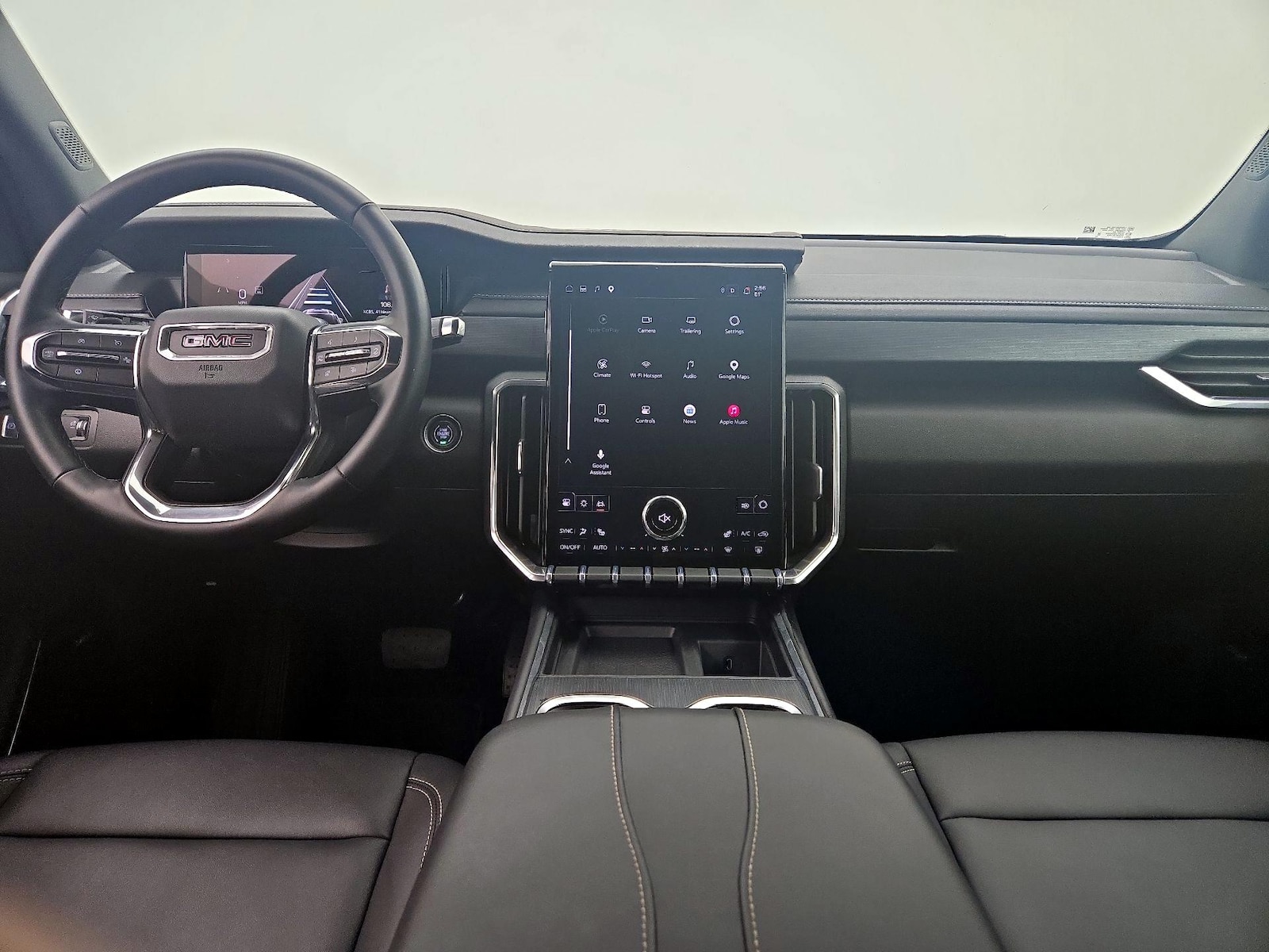 Apple CarPlay® & Android Auto™