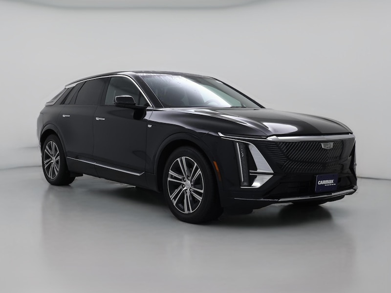 2024 Cadillac LYRIQ Luxury 2