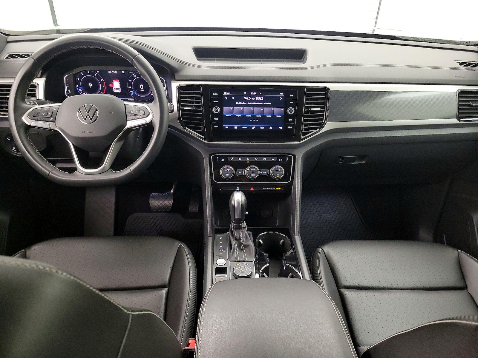 Apple CarPlay® & Android Auto™