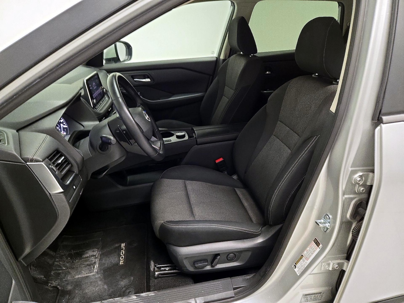 Power Seat(s) & Side Airbags