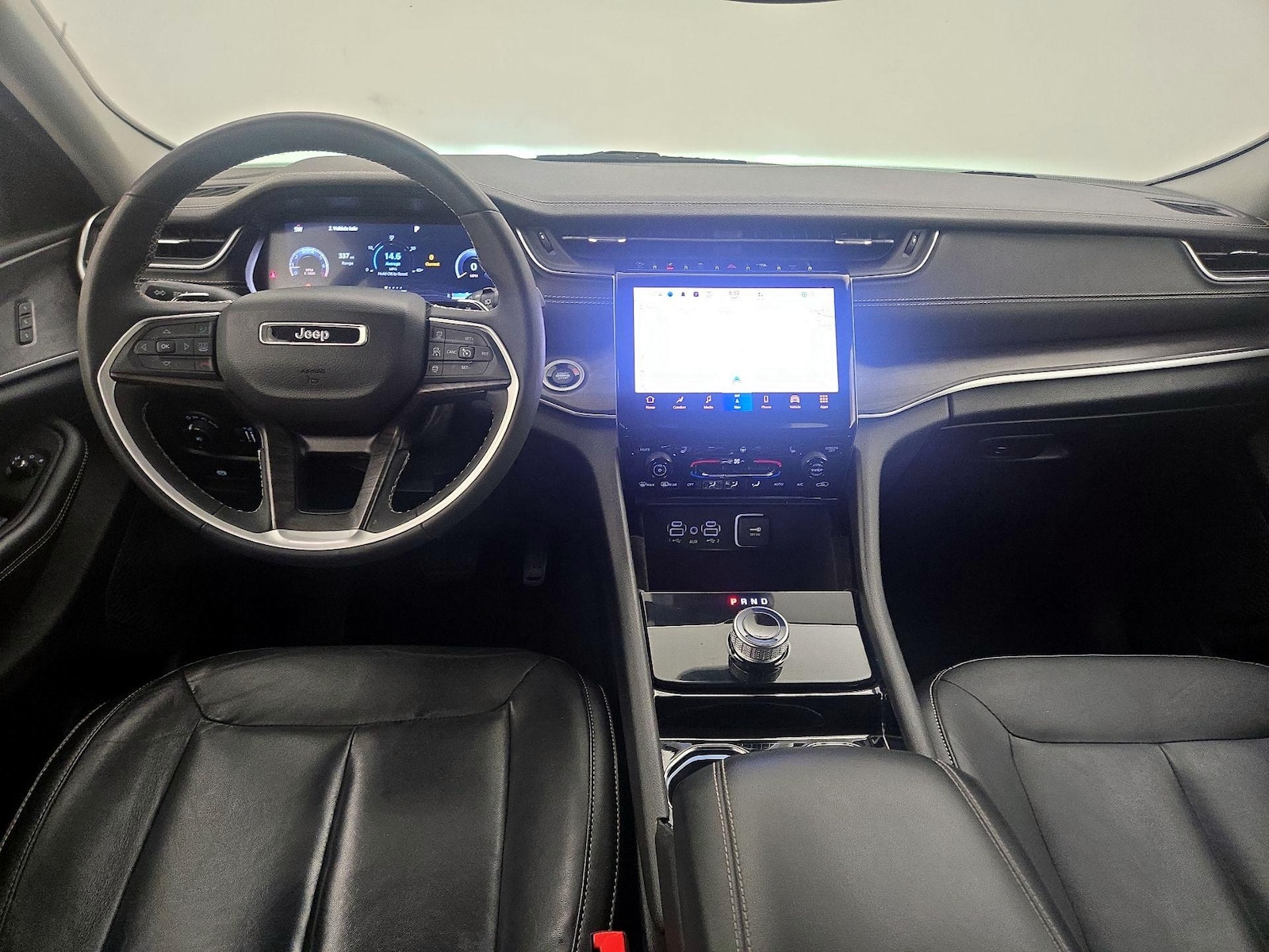 Apple CarPlay® & Android Auto™