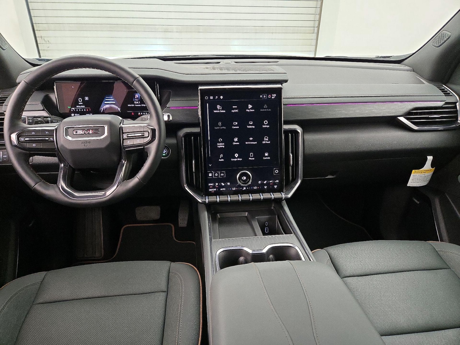 Apple CarPlay® & Android Auto™