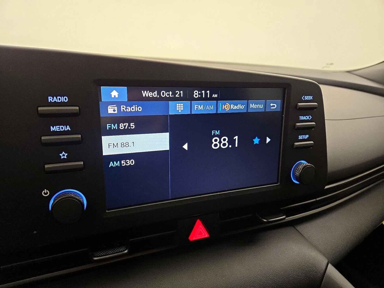 2025 Hyundai Elantra SEL - Photo 16