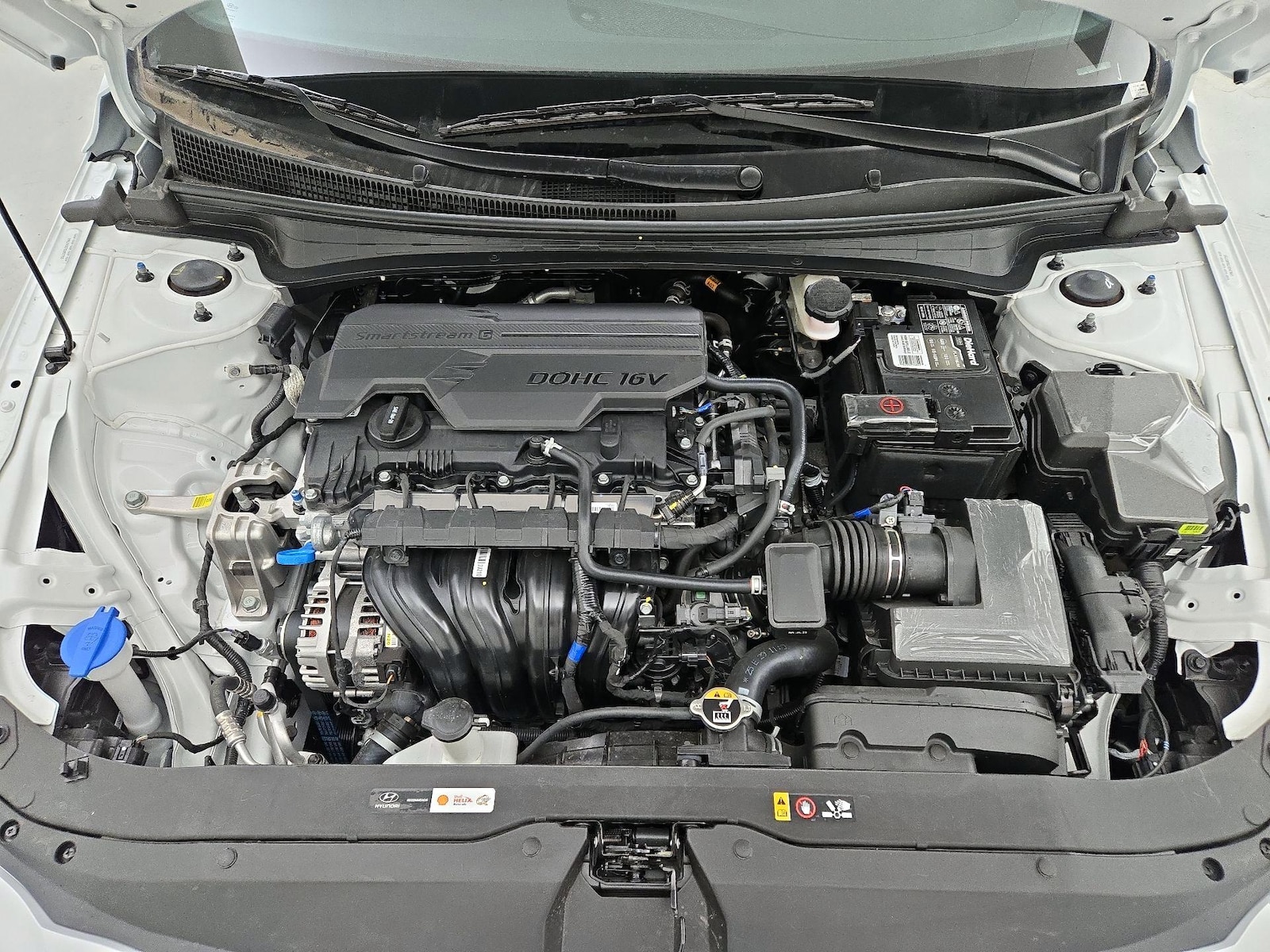 2025 Hyundai Elantra SEL - Photo 22