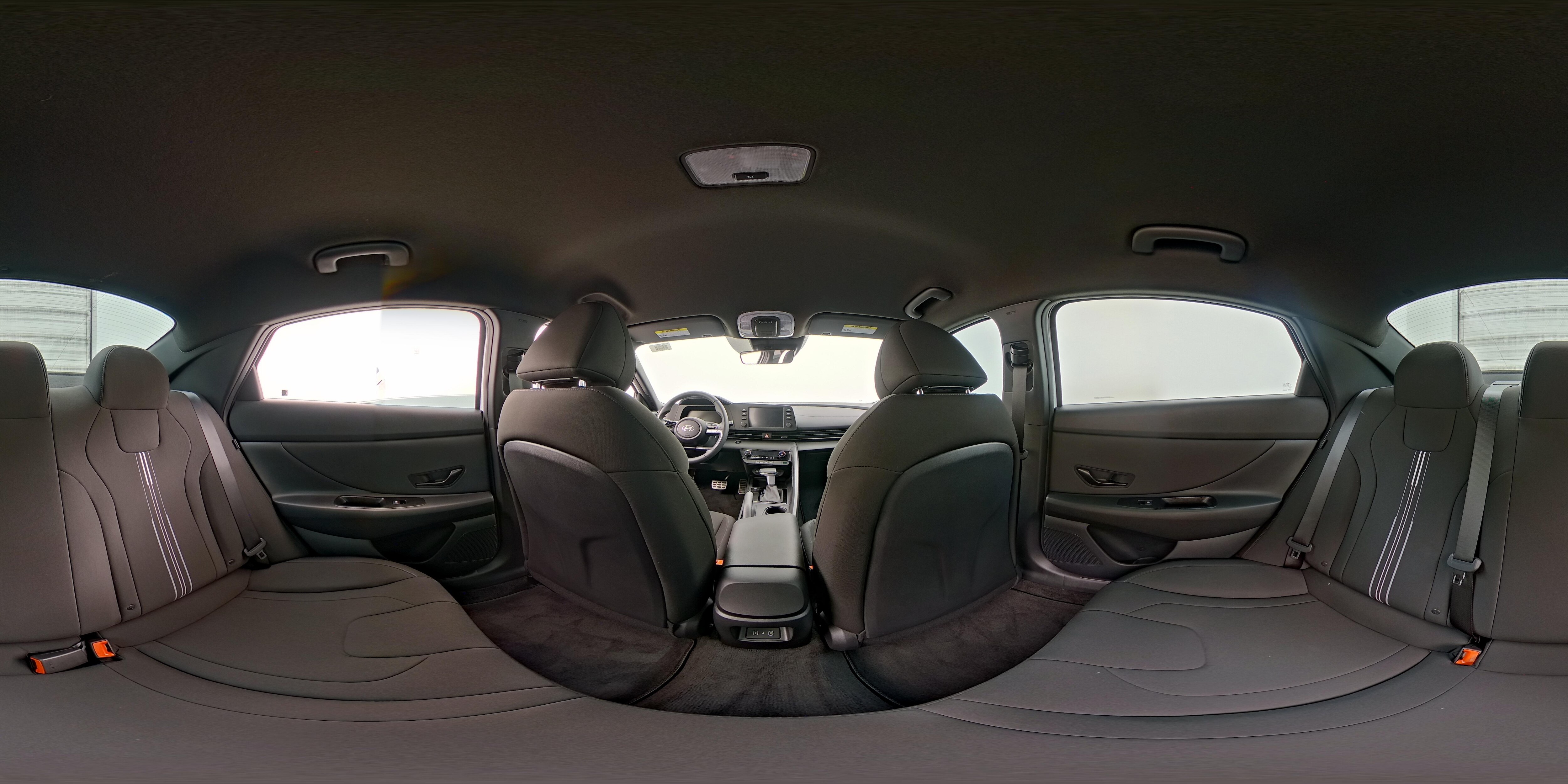 2025 Hyundai Elantra SEL - Photo 25