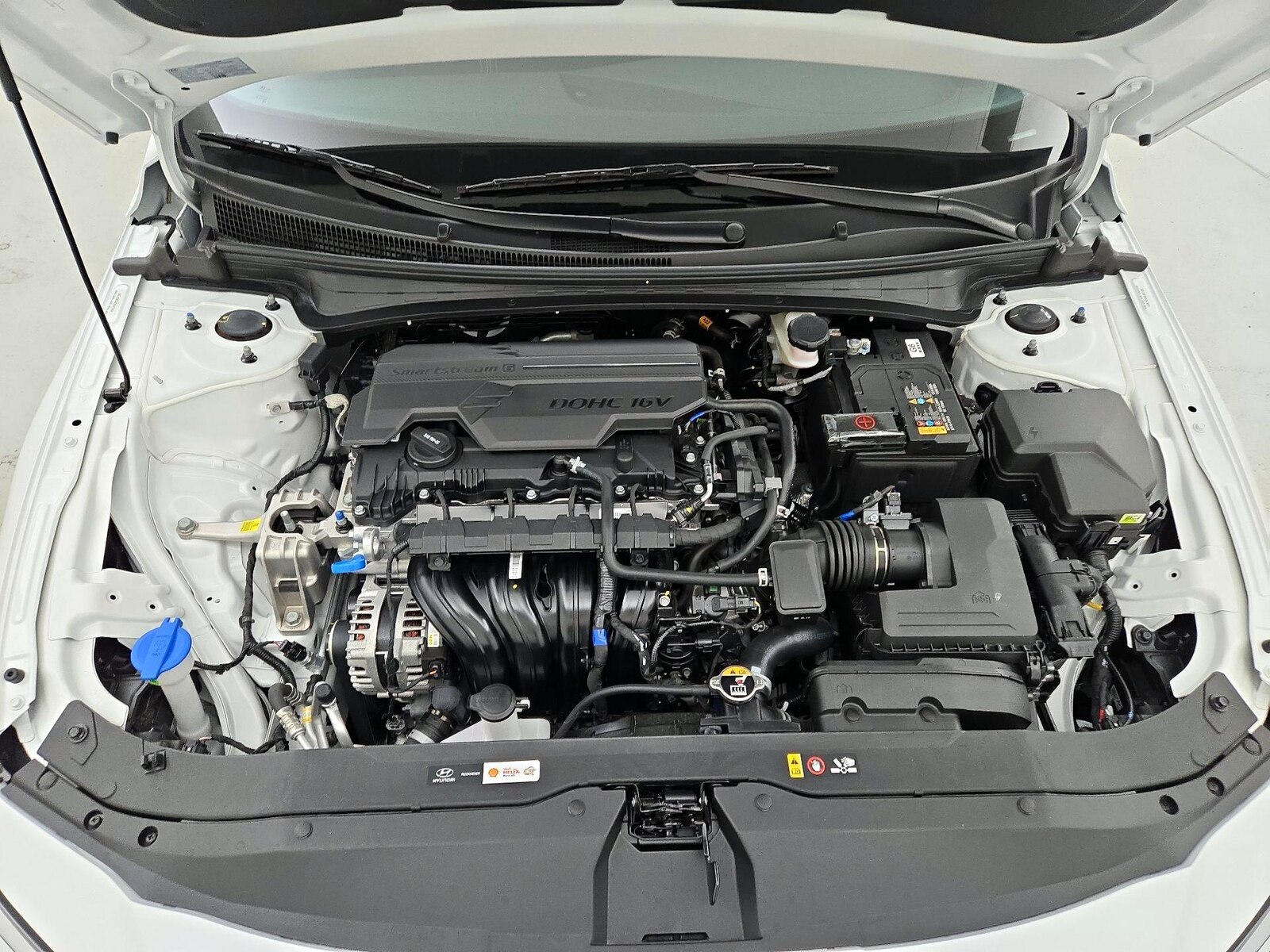 2025 Hyundai Elantra SEL - Photo 22