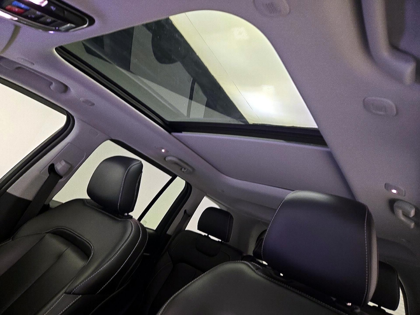 Panoramic Sunroof