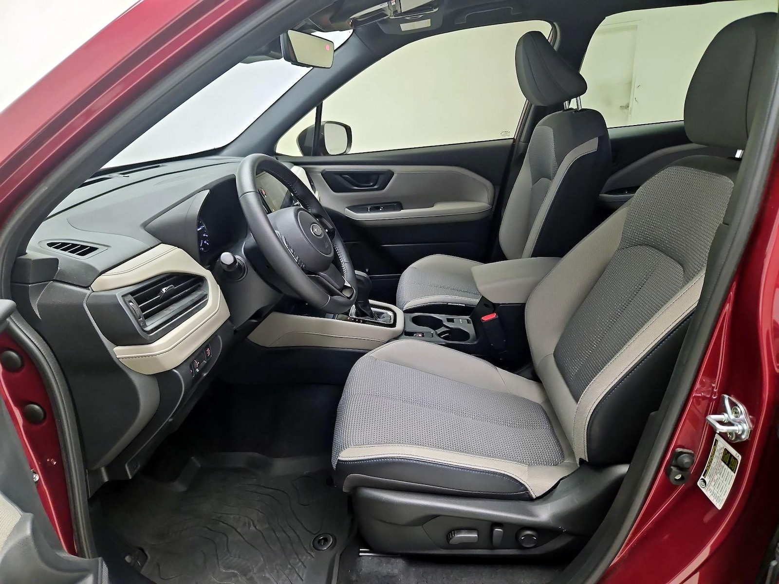 2025 Subaru Forester Premium - Photo 12