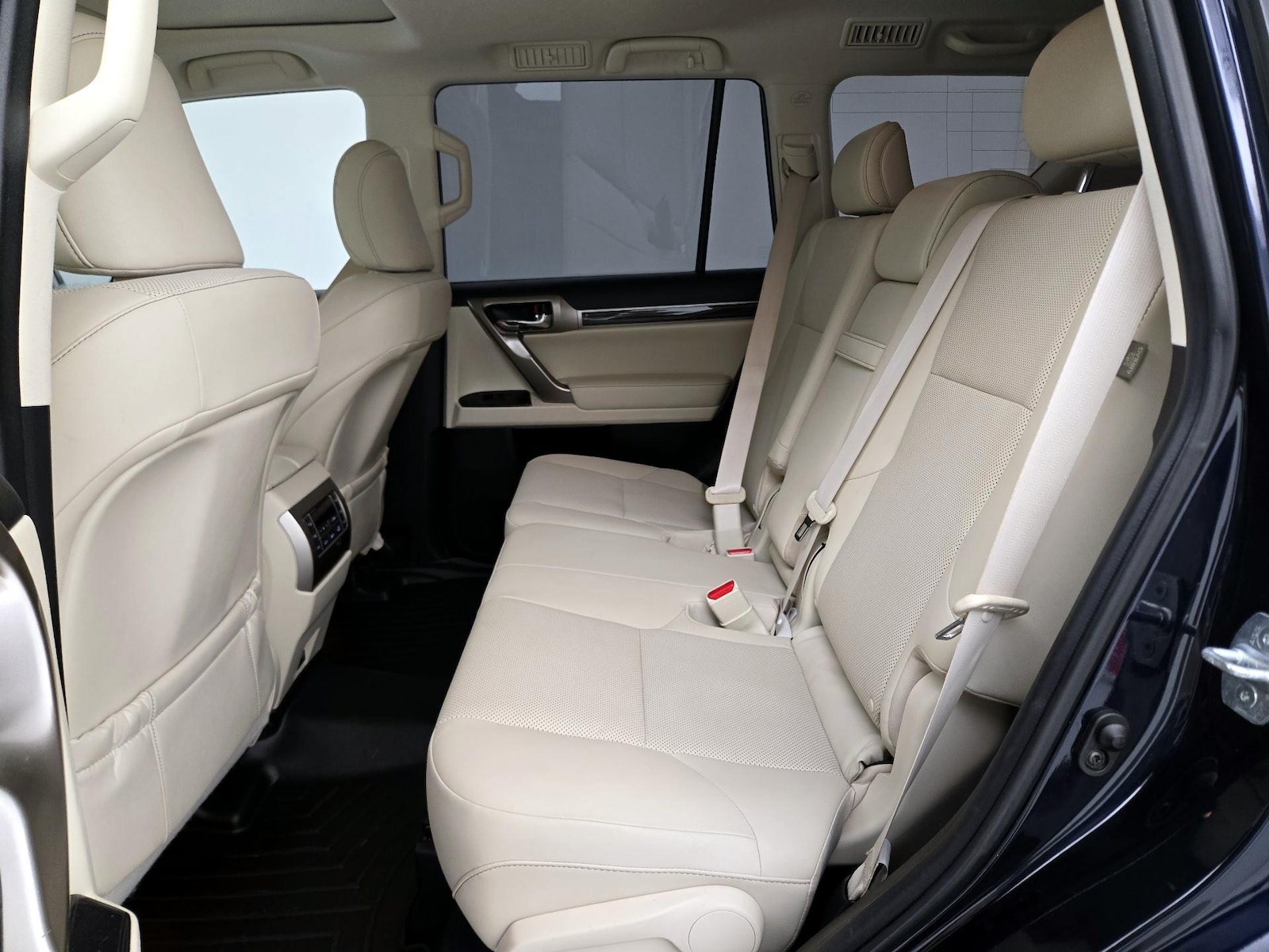 Rear Air Conditioning