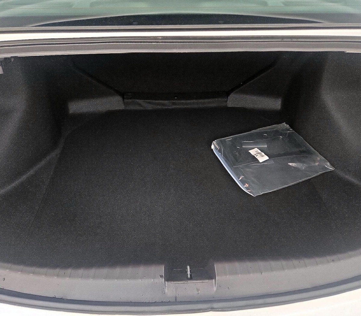 Trunk/Cargo (Seats Up)