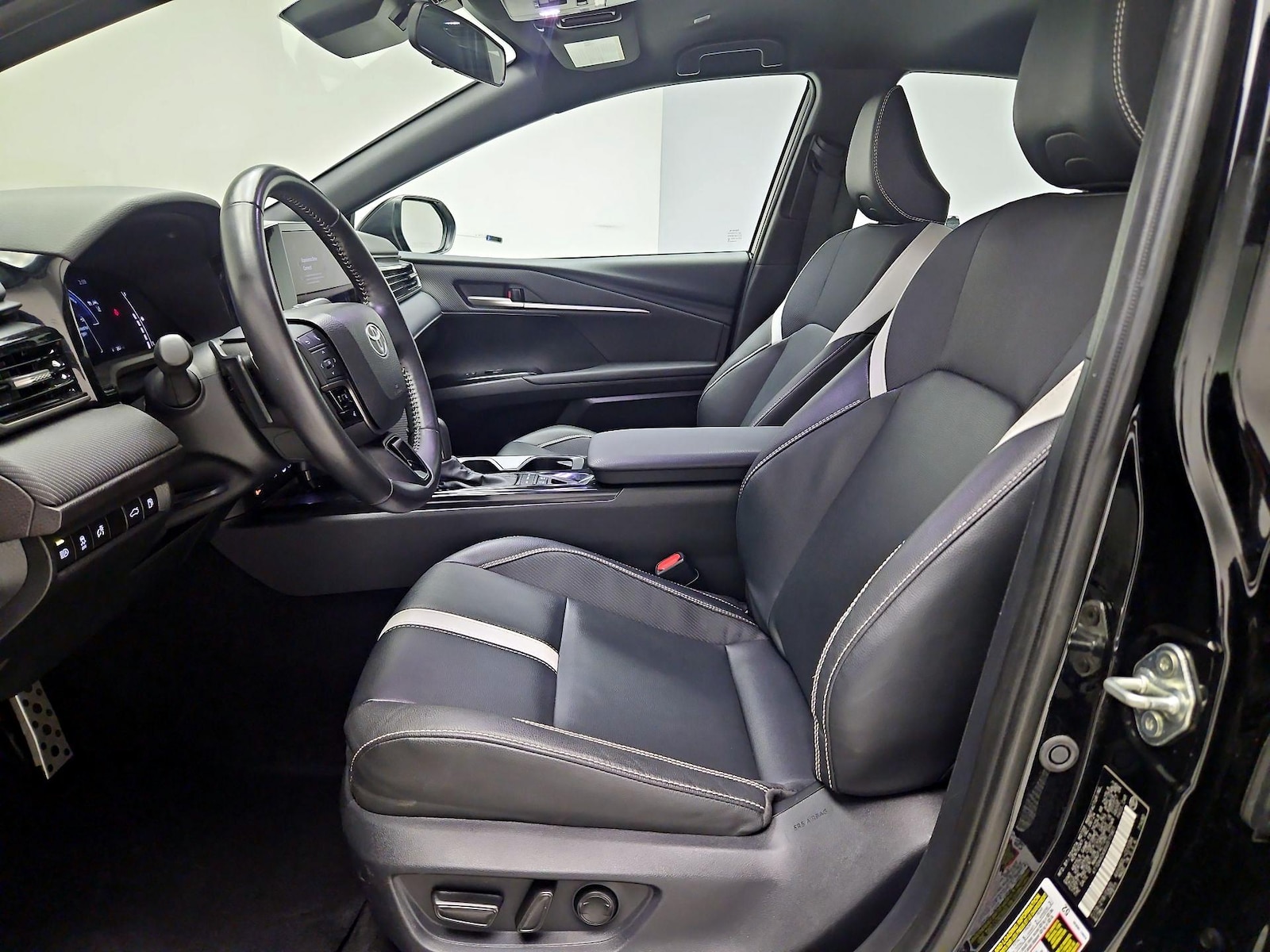 Power Seat(s) & Side Airbags