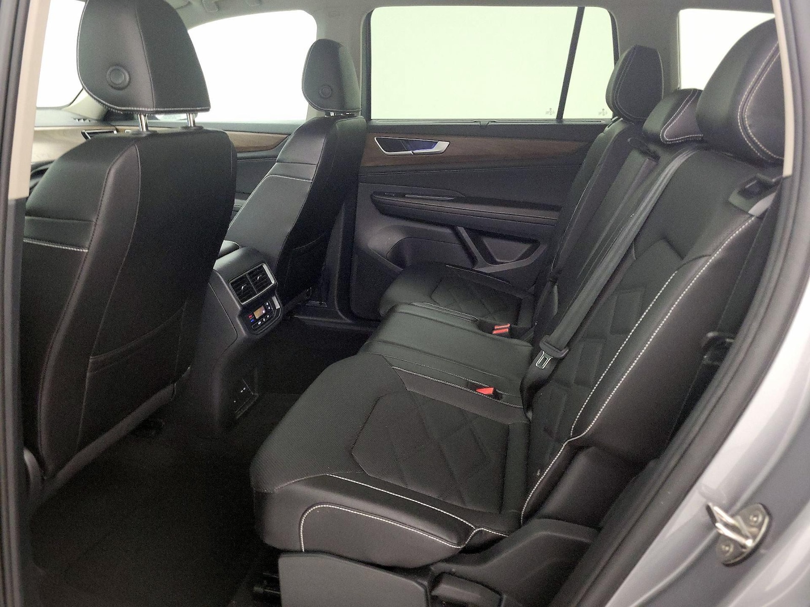 Rear Air Conditioning
