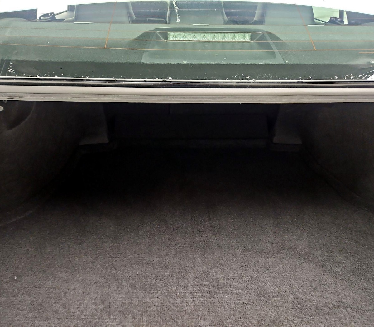 Trunk/Cargo (Seats Up)