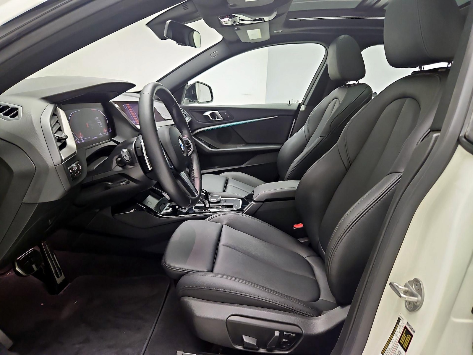 Power Seat(s) & Side Airbags