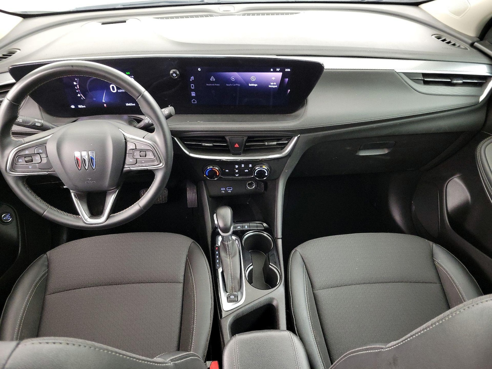 Apple CarPlay® & Android Auto™