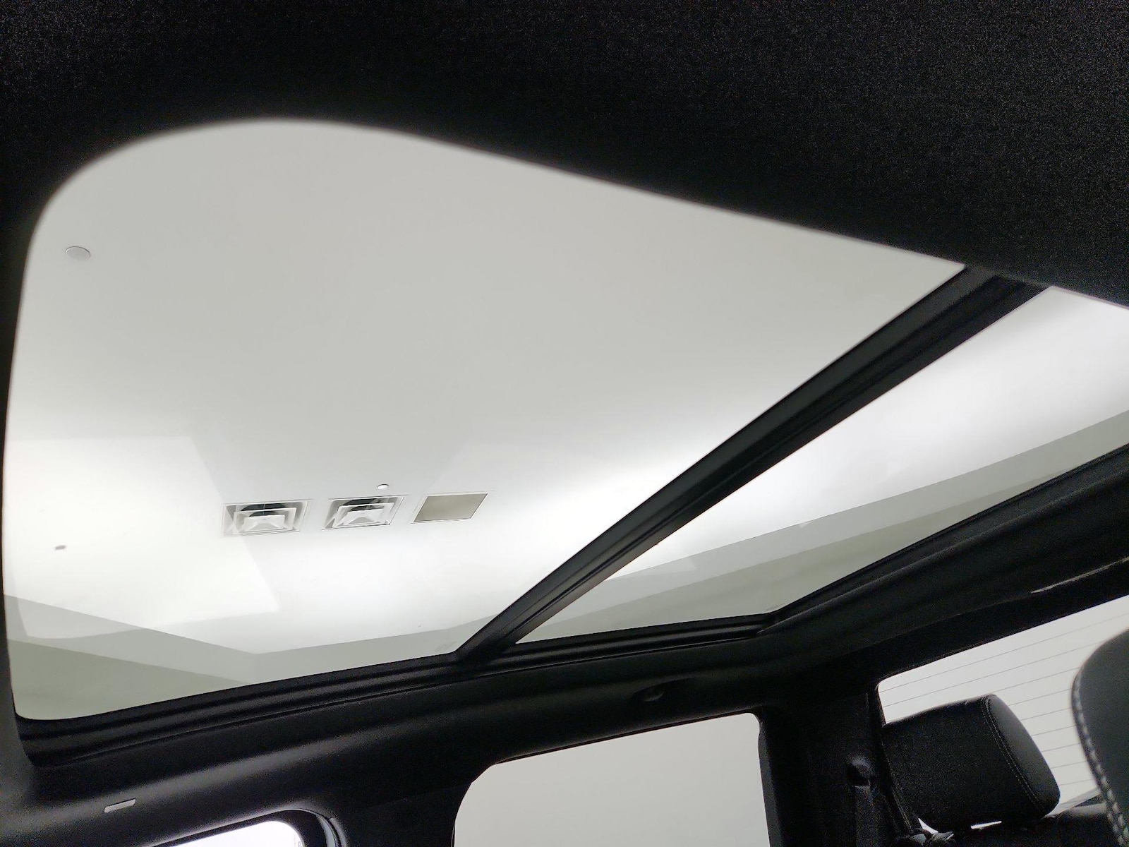 Panoramic Sunroof