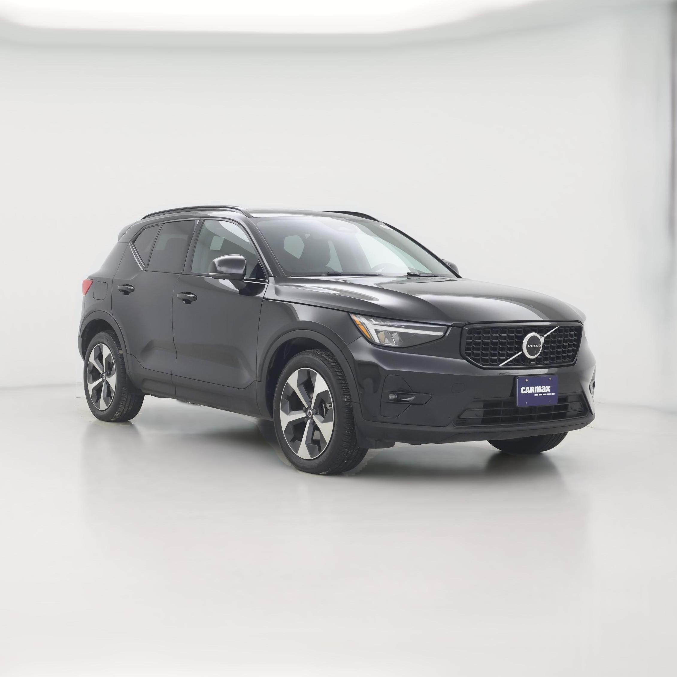 2023 Volvo XC40