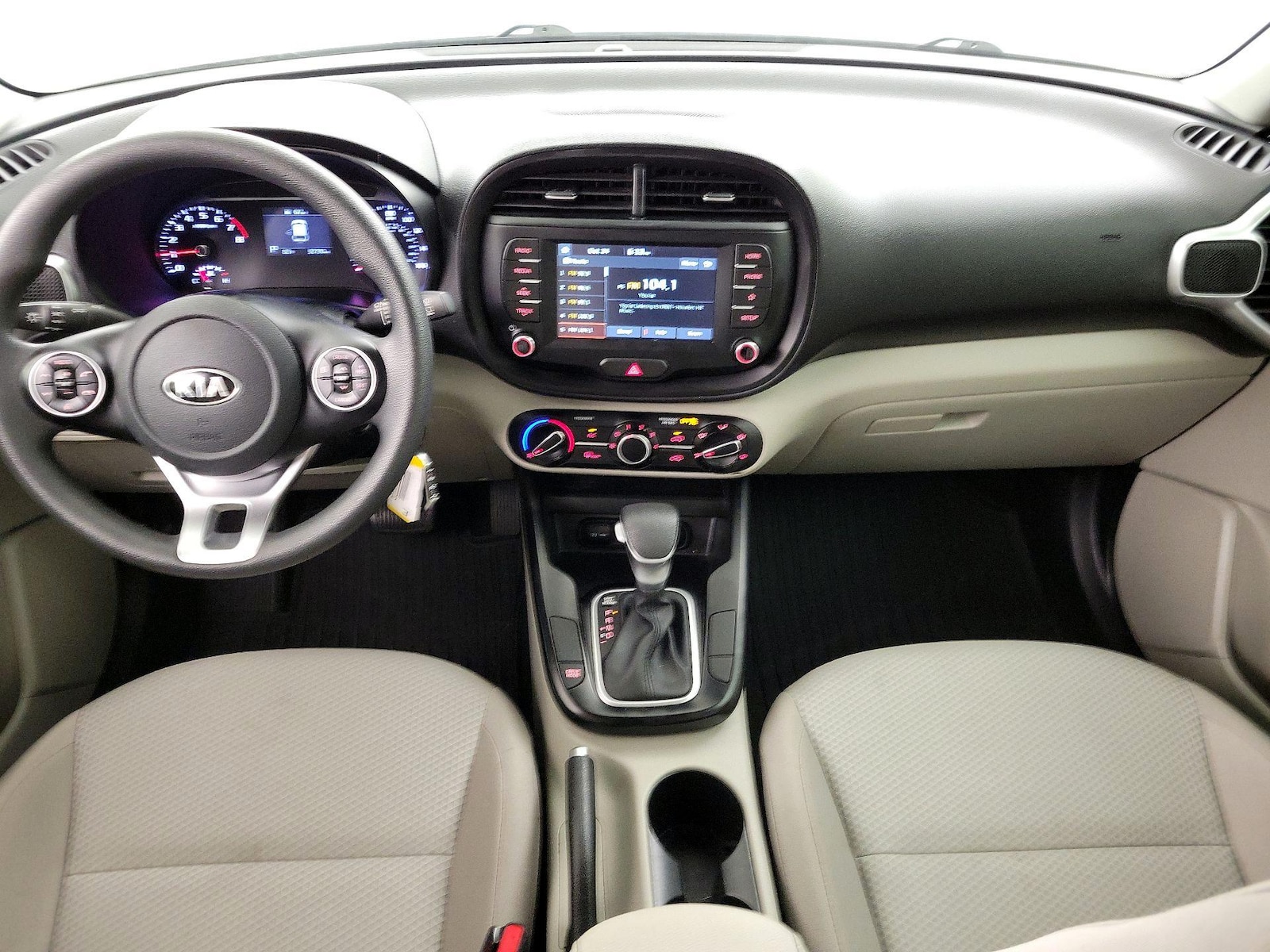 Apple CarPlay® & Android Auto™