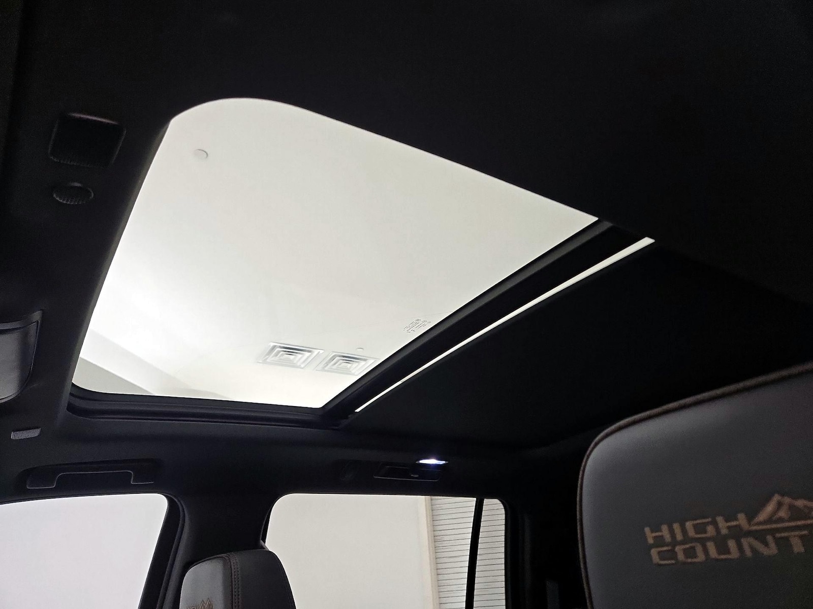 Panoramic Sunroof