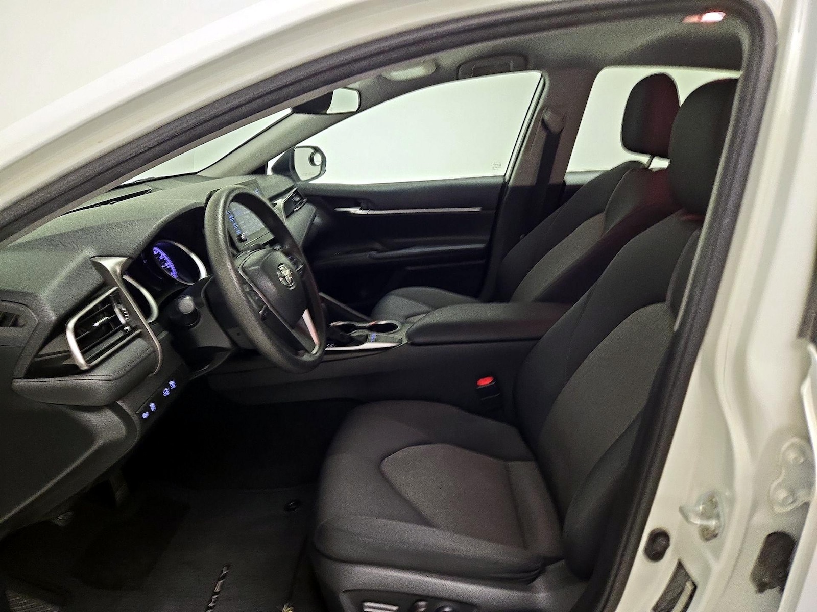 Power Seat(s) & Side Airbags