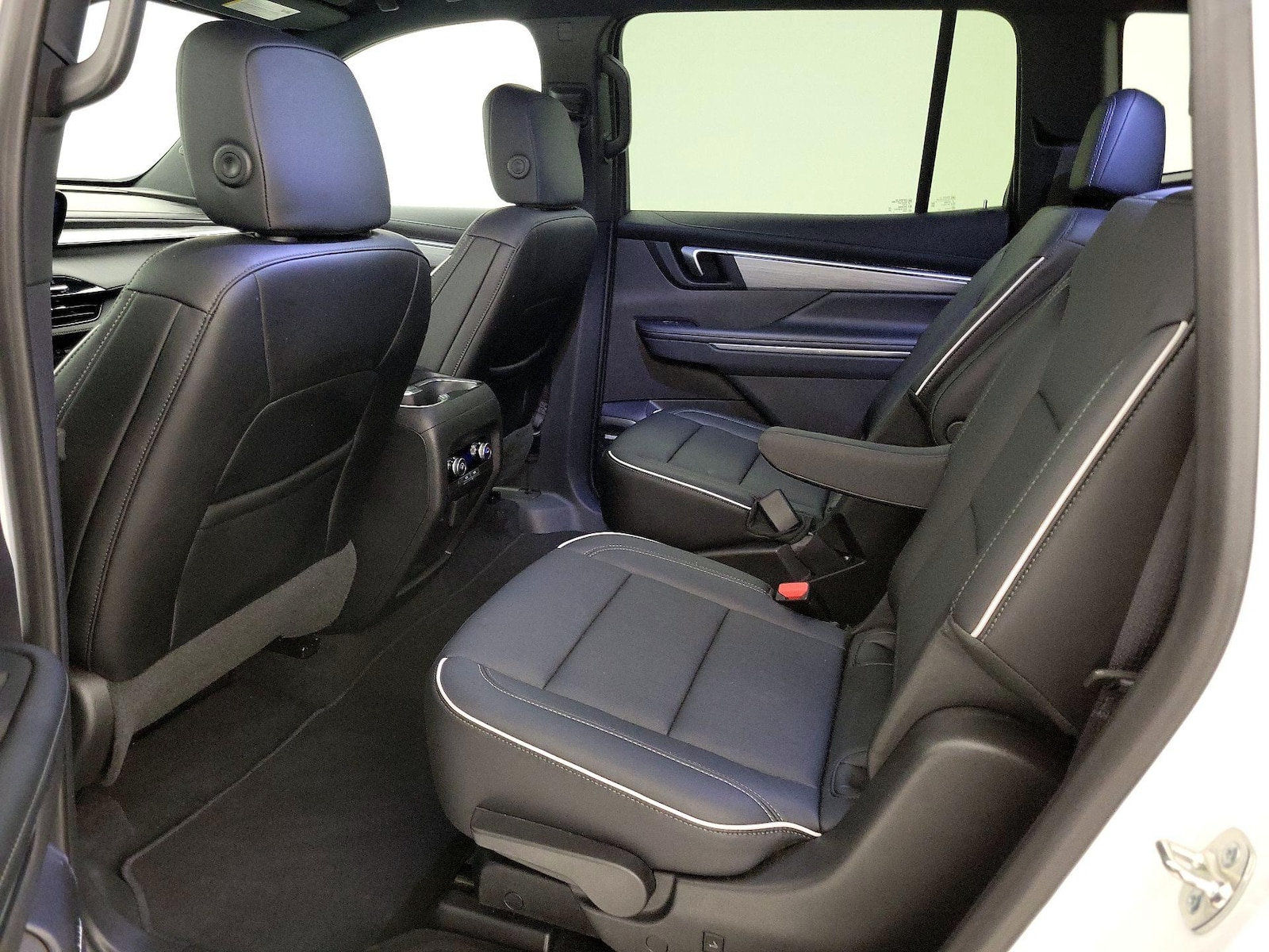 Rear Air Conditioning