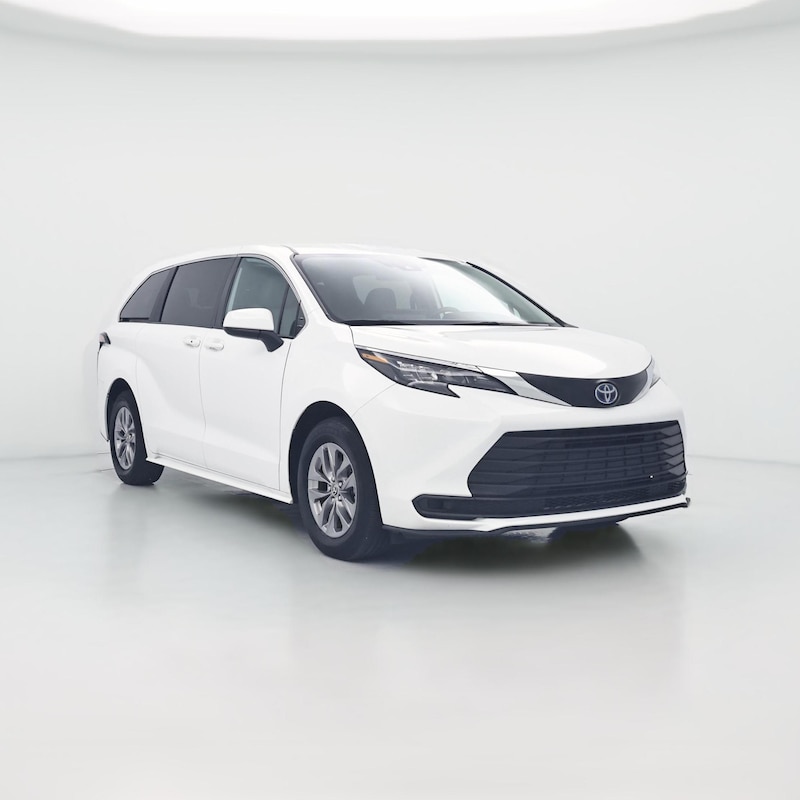 2025 Toyota Sienna LE