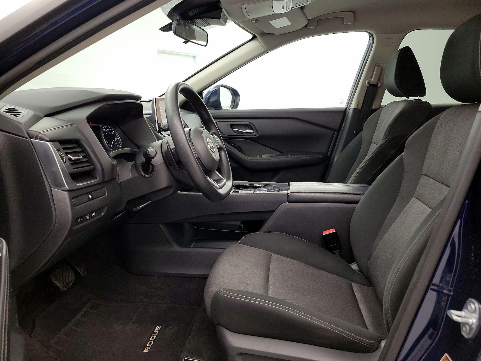 Power Seat(s) & Side Airbags
