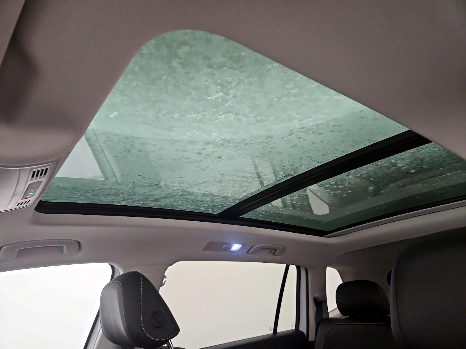 Panoramic Sunroof