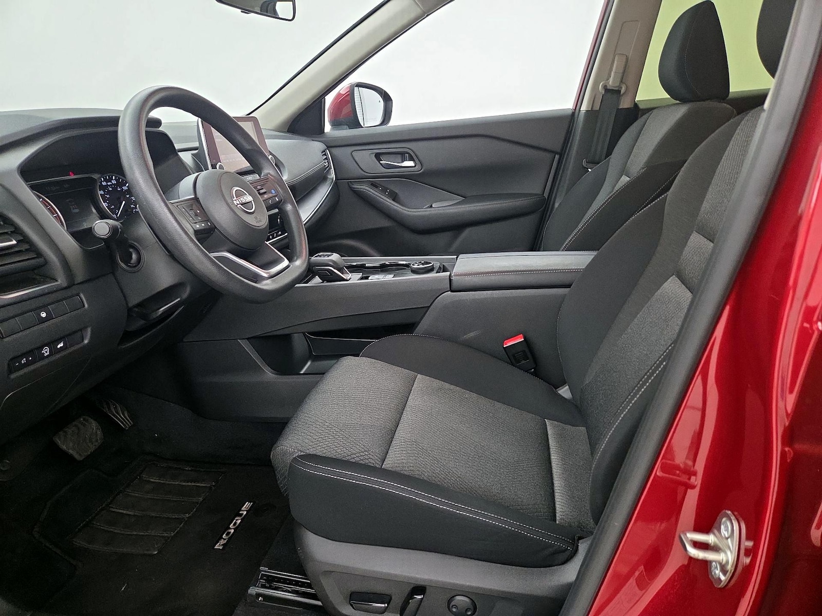 Power Seat(s) & Side Airbags