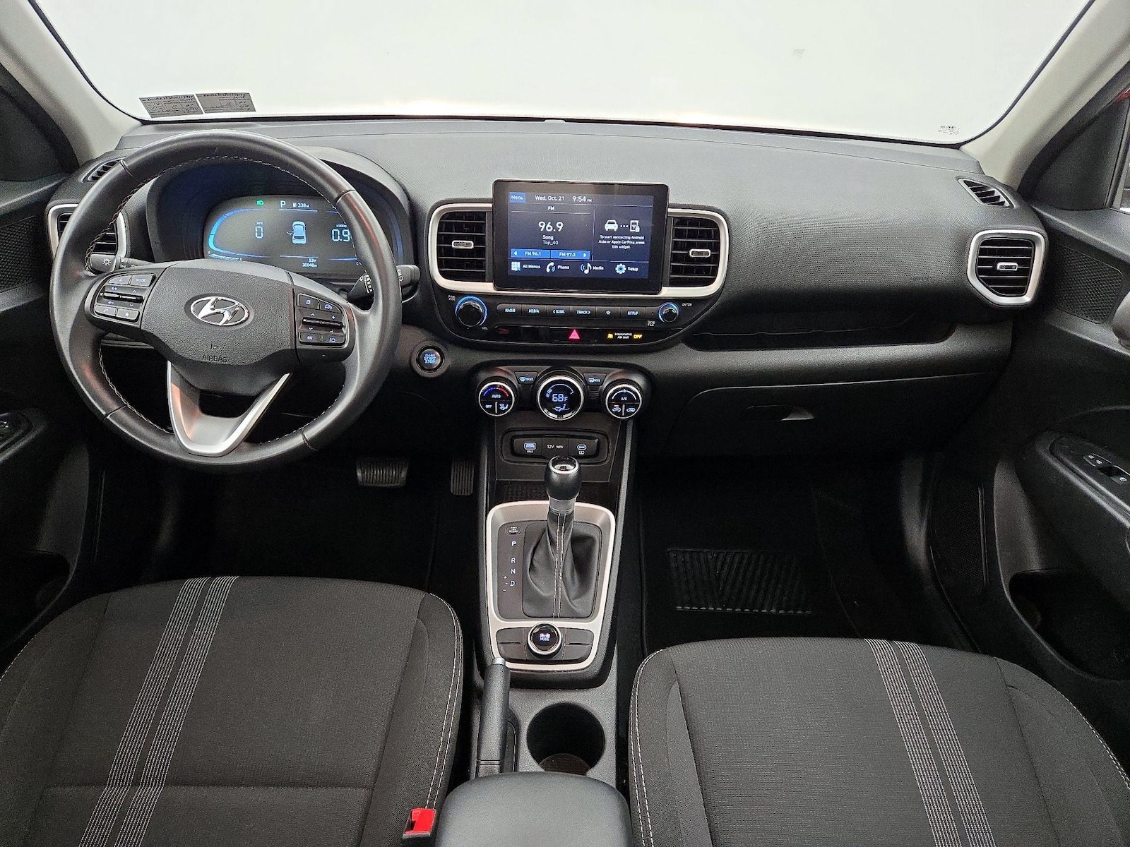 Apple CarPlay® & Android Auto™