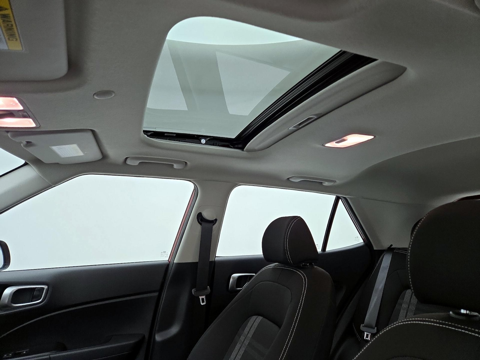 Sunroof(s) & Overhead Airbags