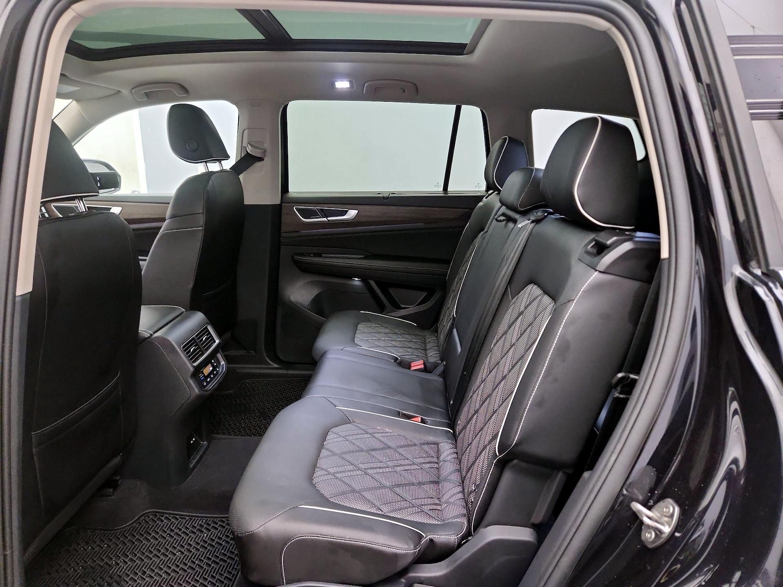 Rear Air Conditioning