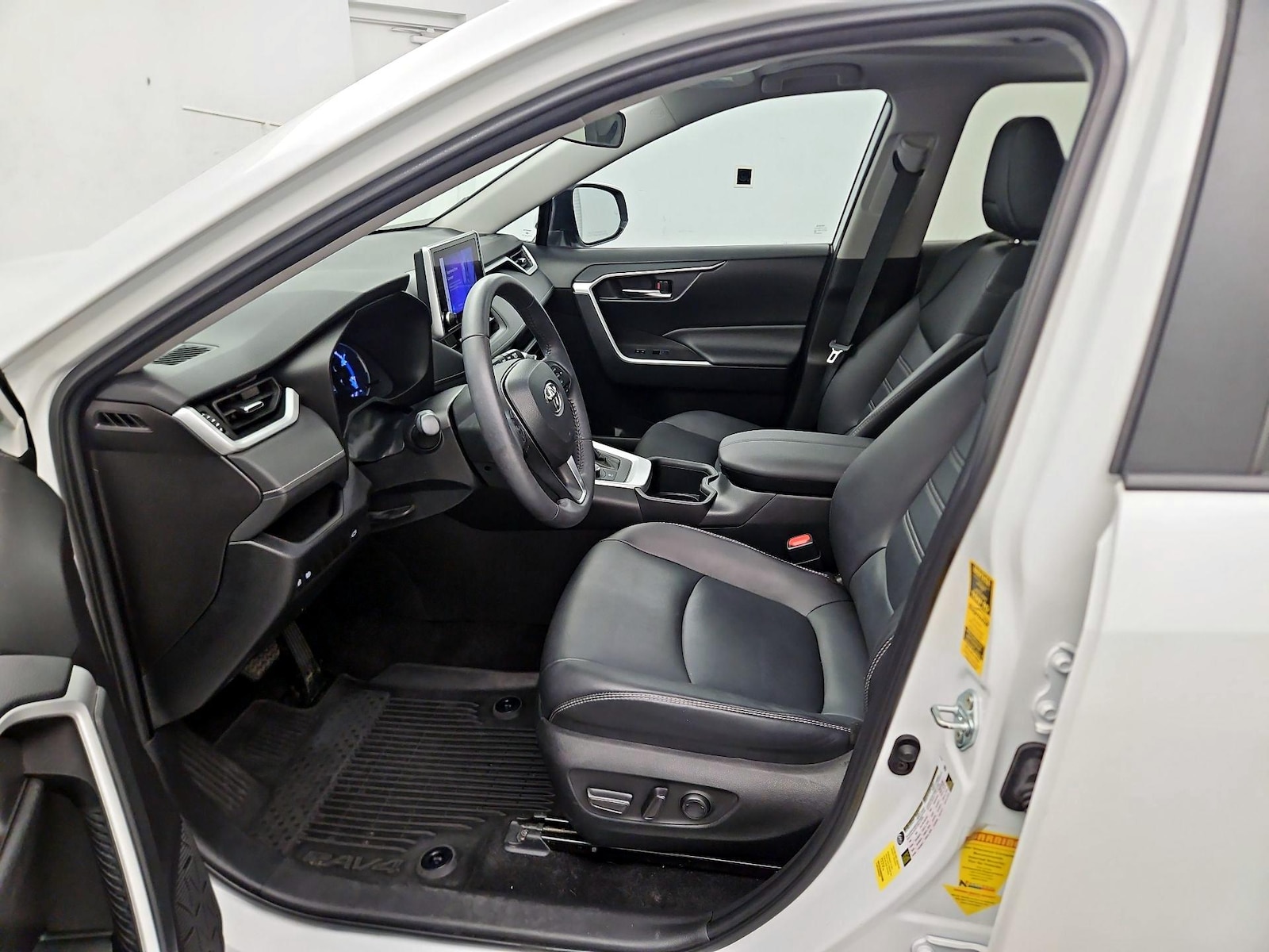 Power Seat(s) & Side Airbags