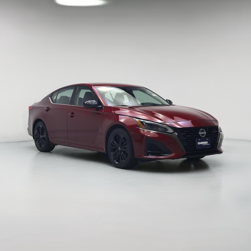 2023 Nissan Altima SR