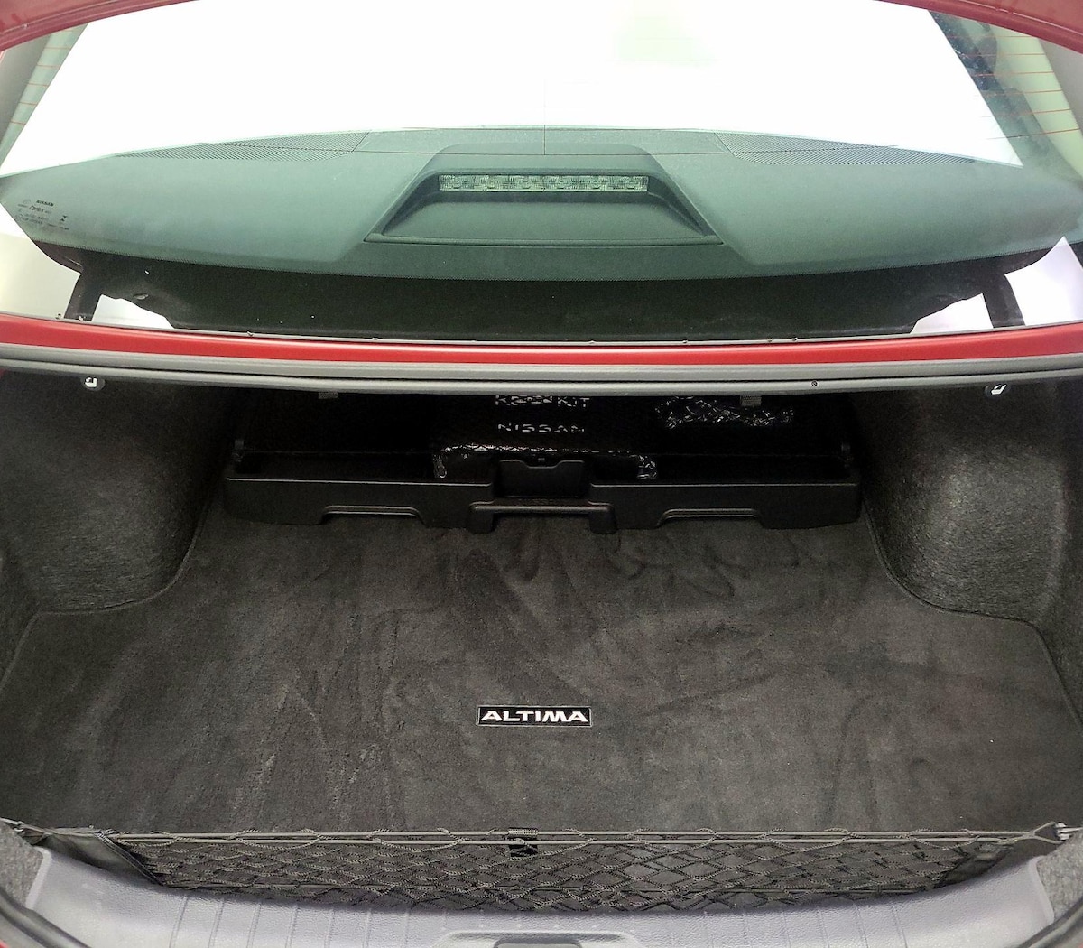 Trunk/Cargo (Seats Up)