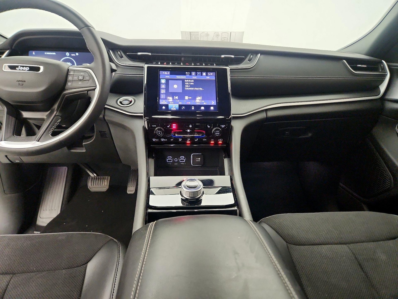 Apple CarPlay® & Android Auto™