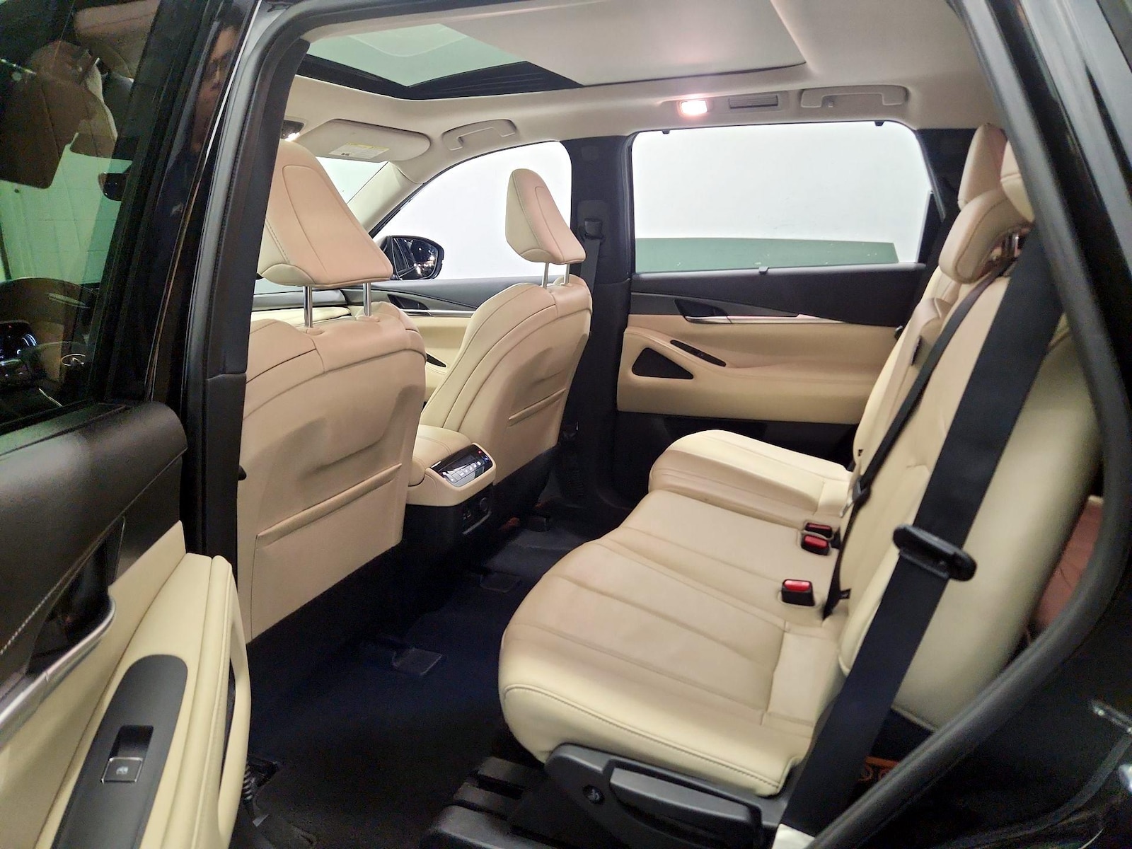 Rear Air Conditioning