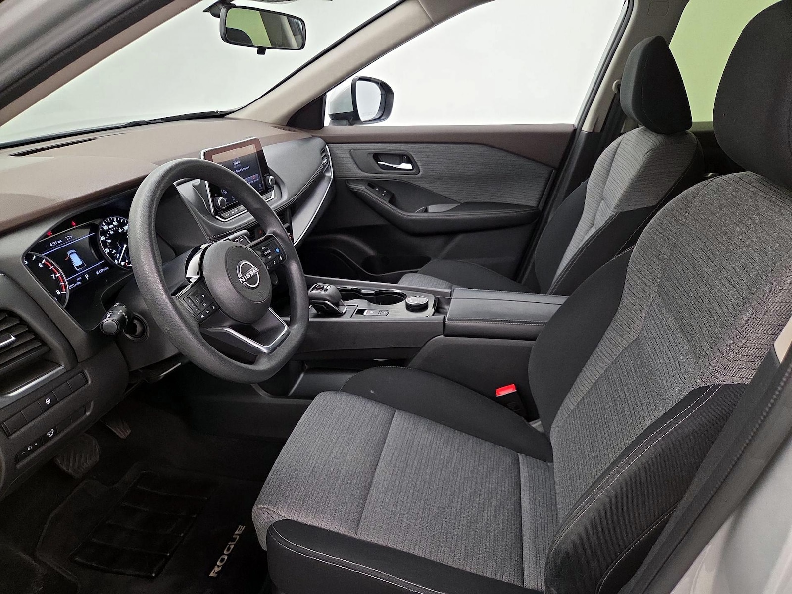 Power Seat(s) & Side Airbags